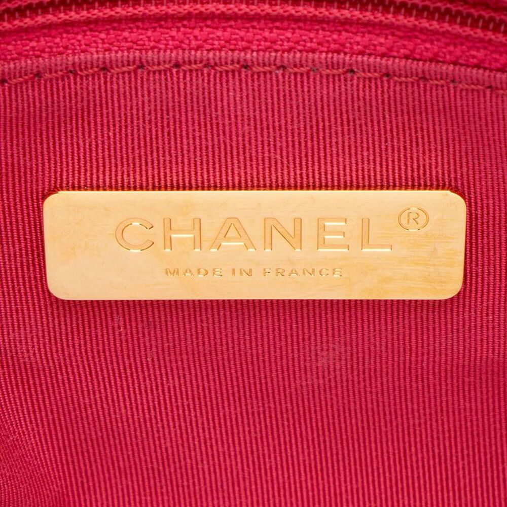 Chanel Lambskin 19 Medium Flap Shoulder Bag - Picture 8 of 12